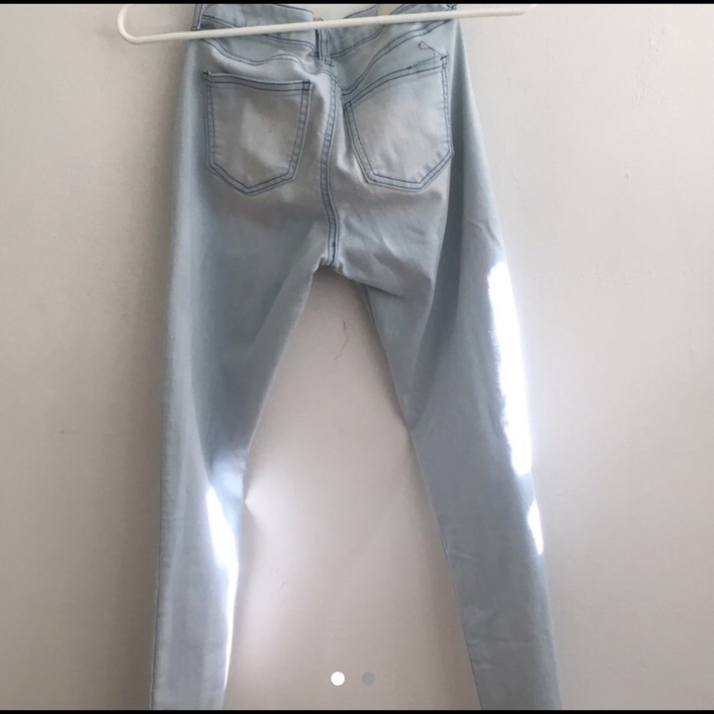 Blue Lightwash Jeans
